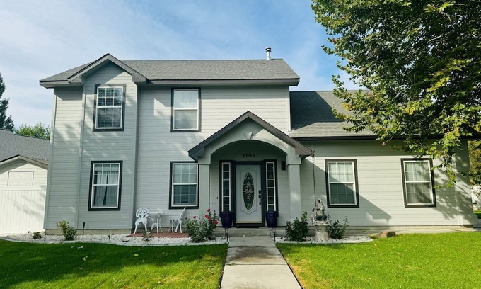 Nampa House | Spacious 4-bedroom house in delightful Nampa with WiFi, AC
