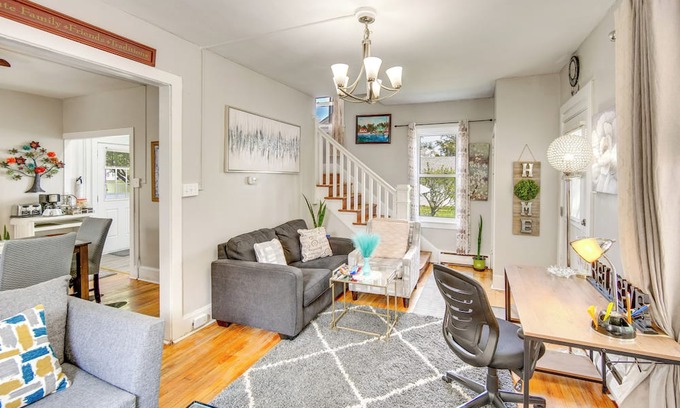 Penbrook House | Harrisburg Home ~ 10 Mi to Hersheypark!