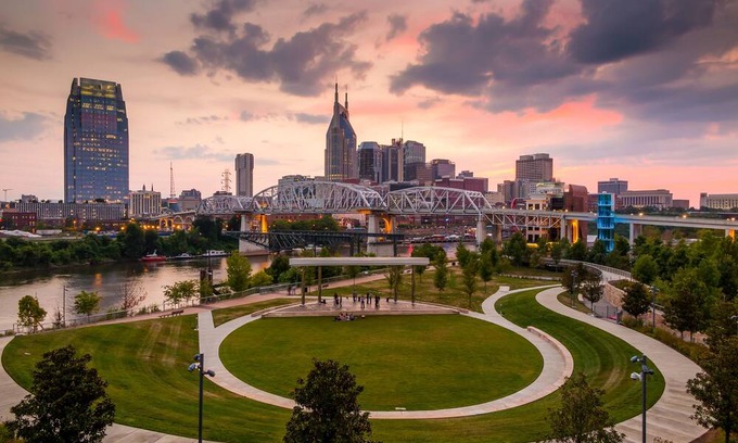 West End Condo | Country Beats – Nashville-Chic Condo for 4 in Highly Walkable Area!