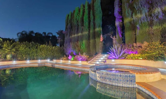 Granada Hills North House | Privet Country Club House 4bed 3bath Office, WiFi, Fitness, Pool, Spa in L.A.