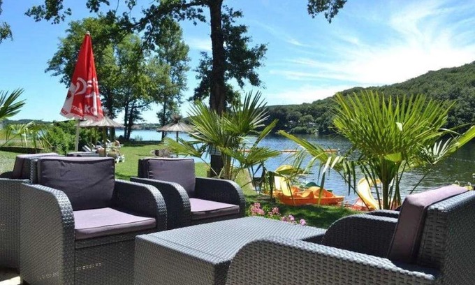 Alrance House | Camping 3 étoiles - Piscine - ccaadgc