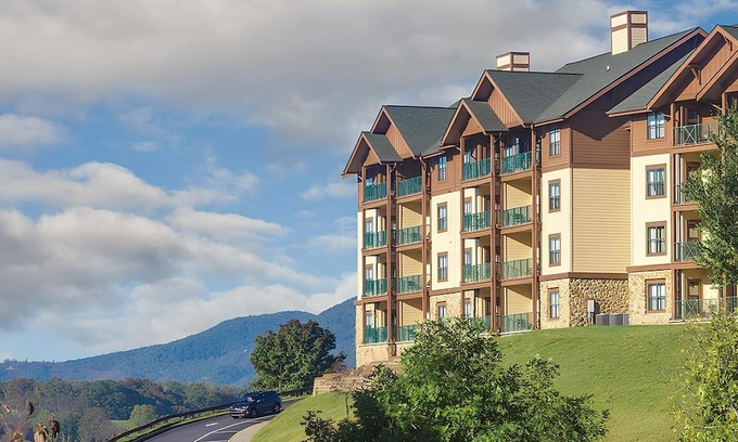 Sevierville Condo | Spacious 3BR Deluxe Vacay at Club Wyndham Smoky Mountainsn