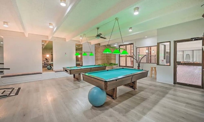 Southeast Condo | Luxury Condo in South Denver
