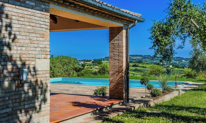 Patrignano Villa | La Dolce Villa with the sea view, outdoor pool, tennis court and splendid garden