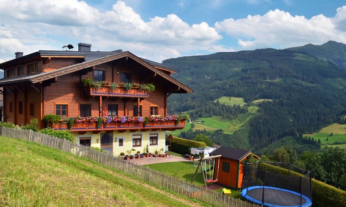 Taxenbach Apartment | Hinterkerschbaum by Interhome