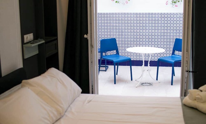 Bailen-Miraflores Apartment | Casa Lyrata Comfort & Design