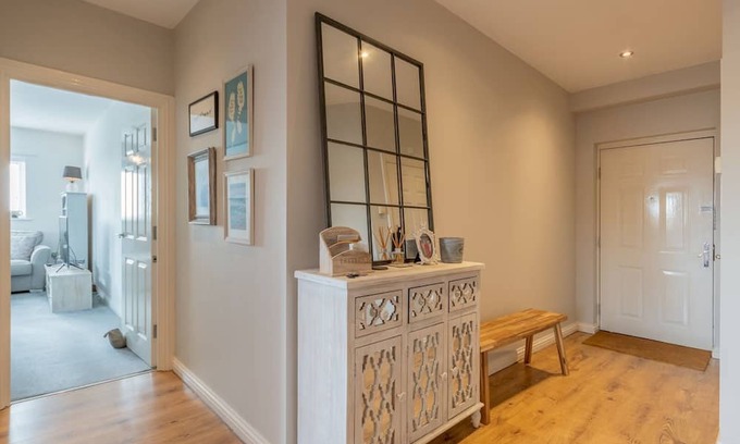 Laindon Apartment | Pass the Keys | Cosy flat