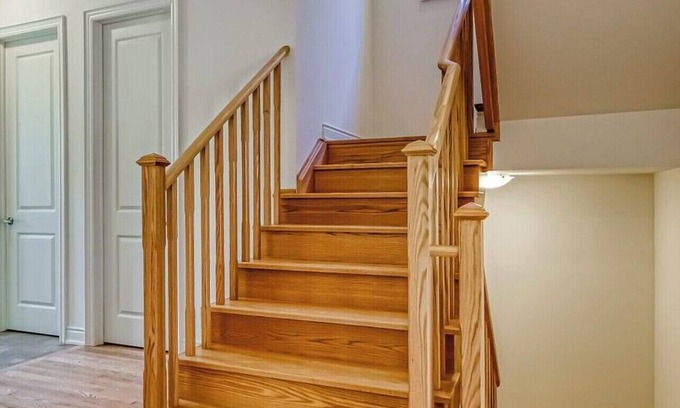 Richmond Hill House | 2 entire bedrooms with 2 private bathrooms