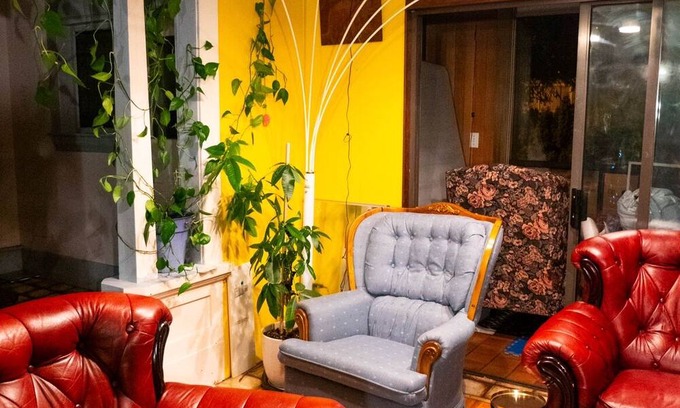 Grandview-Woodland House | Master Bedroom in an Artsy Creative Home-Vancouver Heart-20 min Bus To Downtown