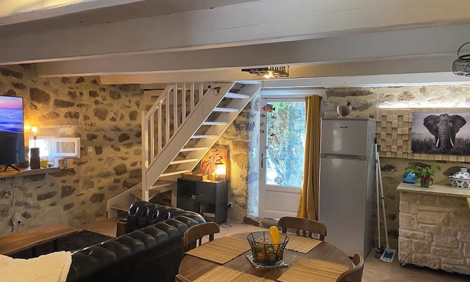 Saint Maurice en Chalencon House | Calme Maison à la Montagne