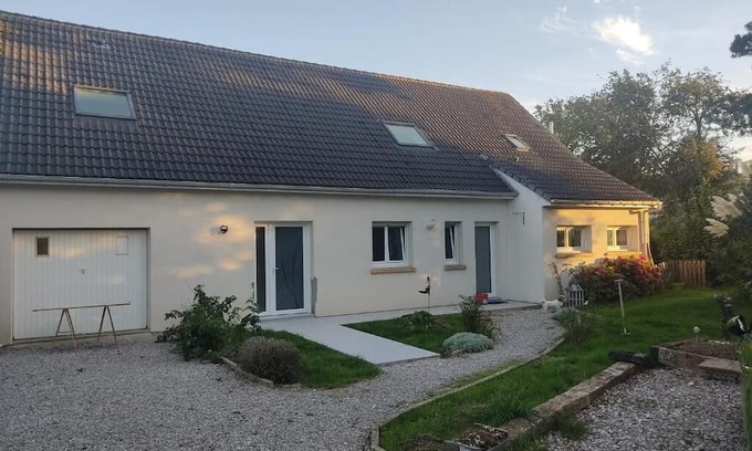 Alembon Bed & Breakfast | Chambre L'indus - Au pied de la Colline - Chambre d'hôtes
