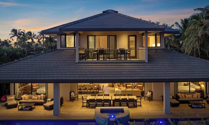 Waikoloa House | Luxury Hawaii Waterfront Villa with Pool, Hot Tub, & Gym