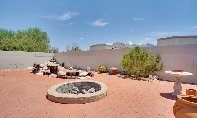 Sunset Manor Cottage | Tucson Cottage w/Courtyard & Grill - Near Hiking!