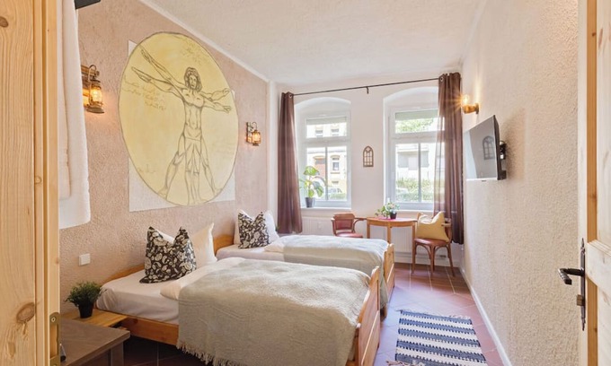 Sonnenberg Apartment | Vacation apartment Chemnitz - the men's refuge - cozy accommodation for fitters