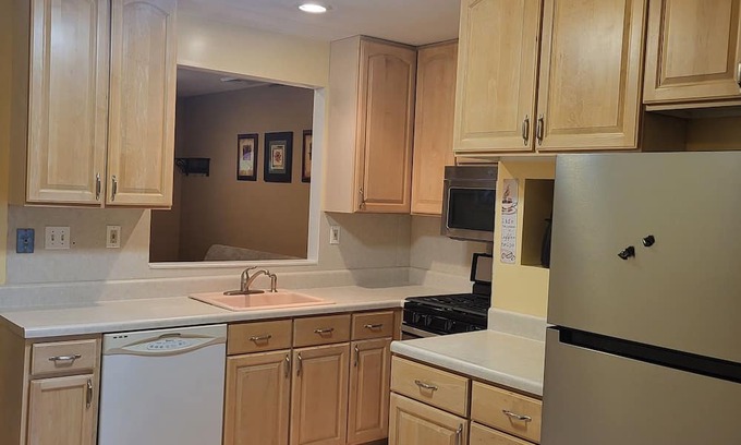 Neptune City House | Family home near the shore and more