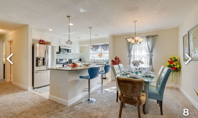 Fort Washington House | Pet friendly Spacious 5-bedroom house inFort Washington with free parking , WiFi
