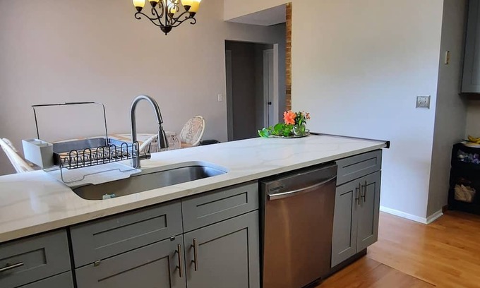 Lakeland House | 1bedroom 1bathroom for rent in Lakeland. 15 minutes from RP funding center