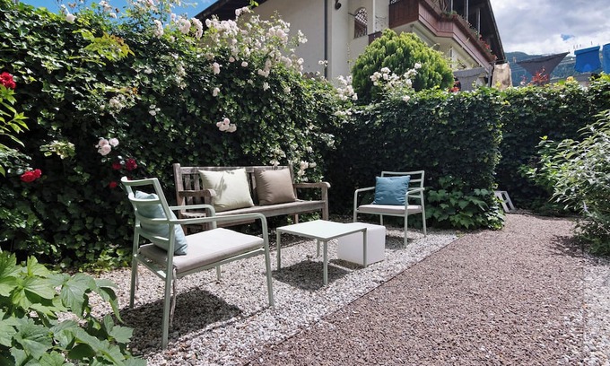 Naturno Apartment | Studio Apartment 'Finesign 1' with Mountain View, Private Terrace and Wi-Fi
