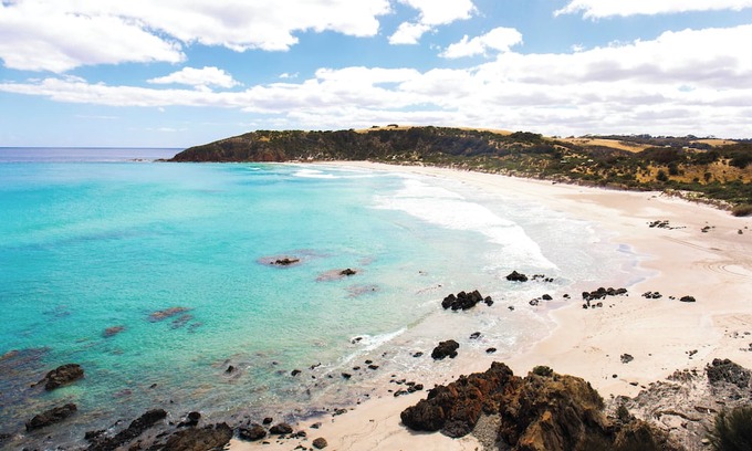 Duncan Other | Historic beachside homestead apartment by the sea