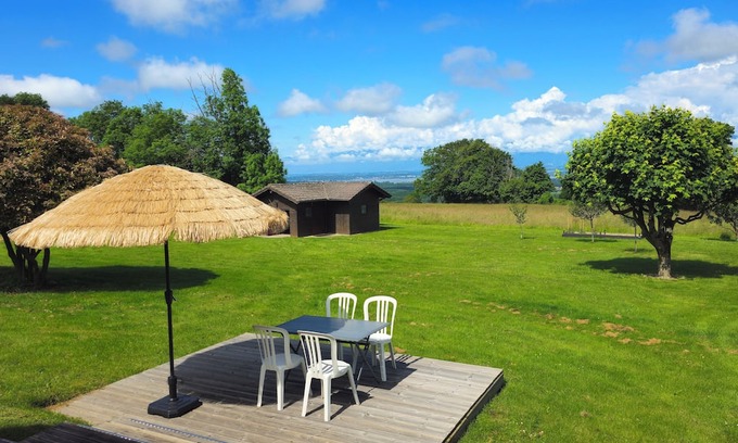 Ballaison House | Magnifique Chalet, Entre LAC ET Montagne