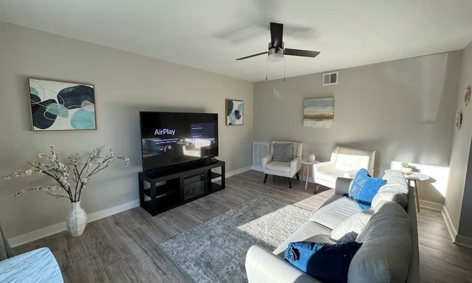 Tuckahoe House | Family Friendly - Cozy RVA Haven