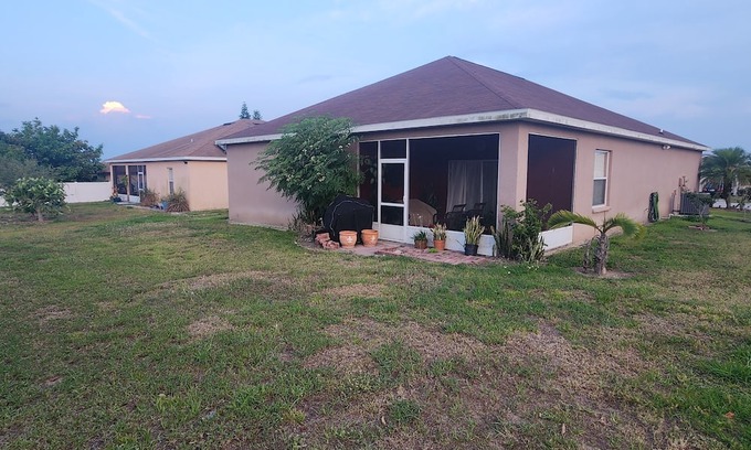 Winter Haven House | Clean private home near Legoland and Orlando!