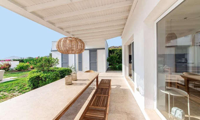 Gumusluk Villa | Huge Luxury Villa With Pool Near Beach in Bodrum