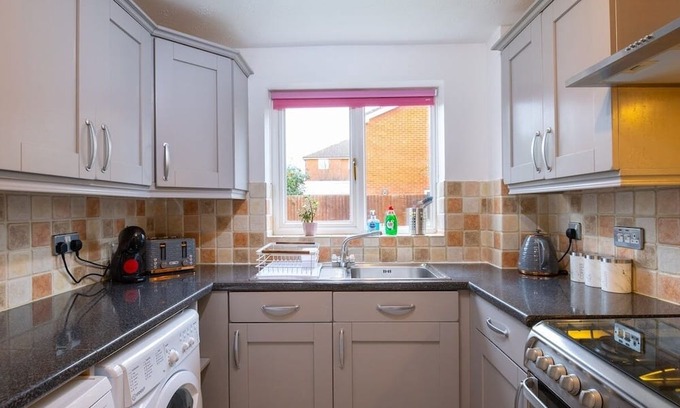 Cherry Hinton House | Spacious and Comfy Cambridge House for Families or Group