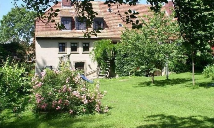 Wiesentheid House | Aardehuis appartement "West"