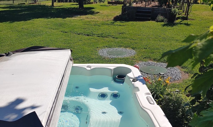 Loomis Apartment | Two bedroom apartment in the country. With its own private hot tub!