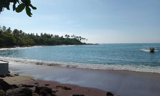 Tangalle Villa | Surfing Beach Ayurveda Treatment Wellness Tangalle Sri Lanka Down South Beach
