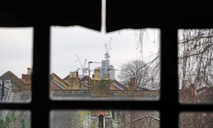 Higham Hill Apartment | London Apartment - Quick Central London Trains!