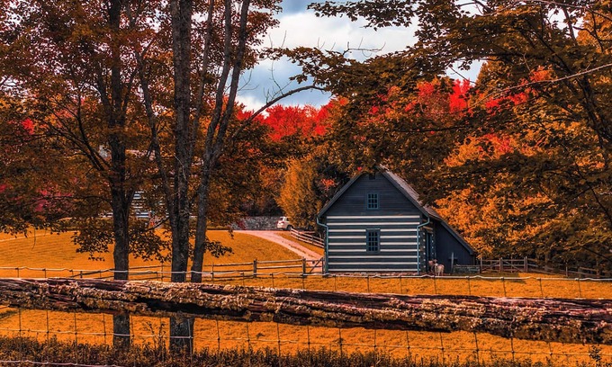 Little Levels House | Hill House #trails hiking skiing- beautiful farm views- privacy-relaxing