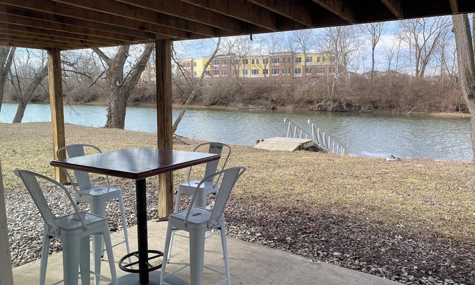 Indianapolis Apartment | White River Bungalow A. Waterfront family and pet friendly retreat!