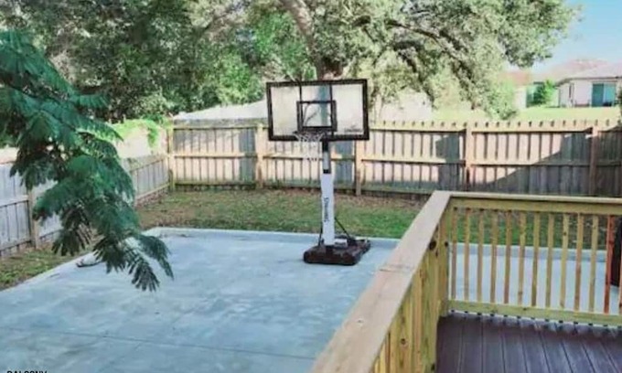 Deltona Lakes House | Comfortable & Private Master With All Amenities