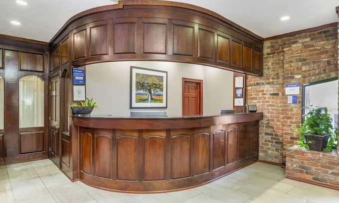 North Chesterfield House | Historic Richmond Retreat Perfect for Civil War Tour Enthusiasts
