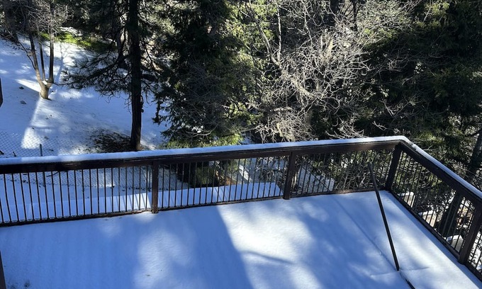 Crestline Cabin | Cozy Cabin with large deck & amazing view- near Lake Gregory, 420 & pet friendly