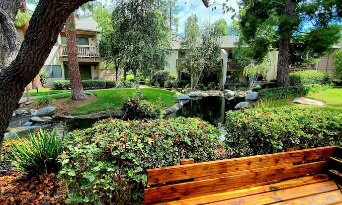 Aliso Viejo Condo | Charming Condo in Natural Oasis