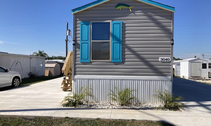 Sebring Cottage | Cozy Cottage Brand New Sebring 2 Bed/1 Bath Special -1195 Monthly
