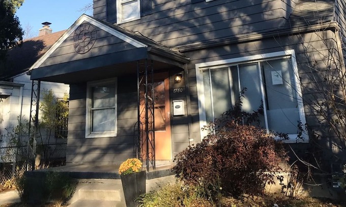 Detroit House | Affordable house close to everything!