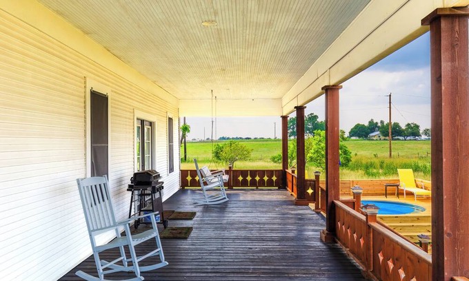 Manor House | Tranquil Manor Farm Haven
