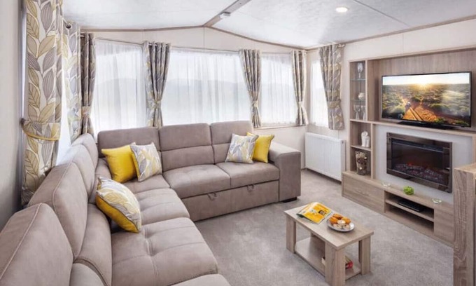 Camber RV Rental | SBL38 Caravan at Camber Sands - quiet location