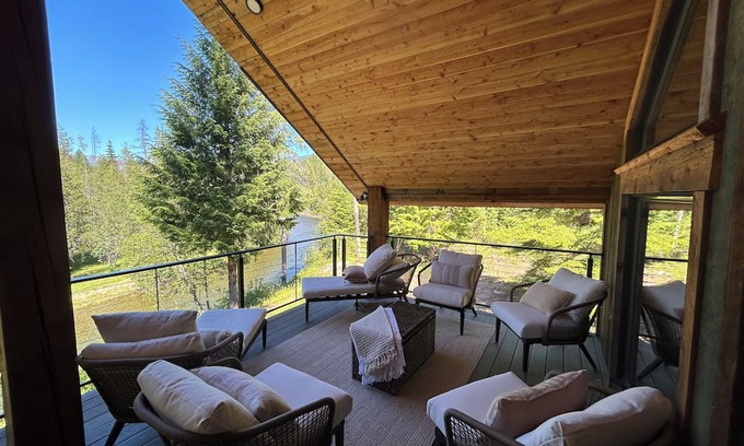 Noxon Cabin | Fly Fishermen’s Dream Getaway