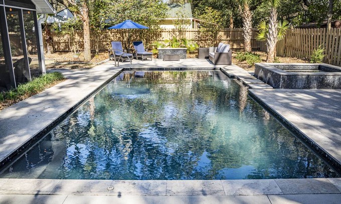 Old Village House | 3 BR with private pool close to beaches