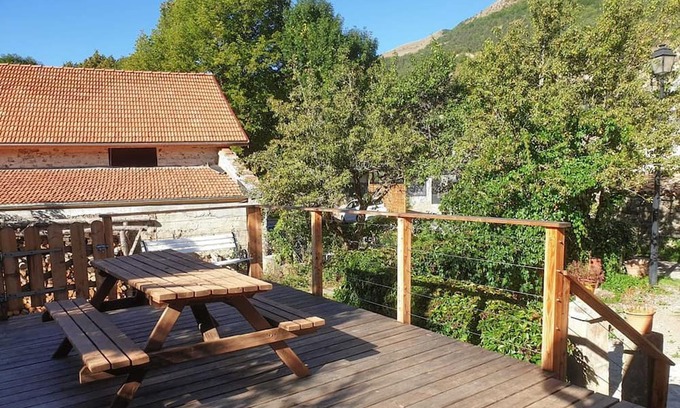 Chateauneuf-d'Oze House | Homerez - Big house for 12 ppl. with garden and terrace at Châteauneuf-d'Ozé