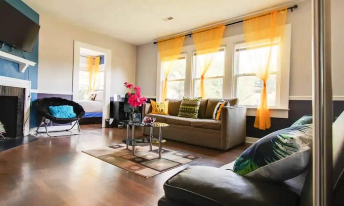 Marietta Apartment | 👑 King bed + 4K TV Two bedrooms⚡Fast Wifi! /