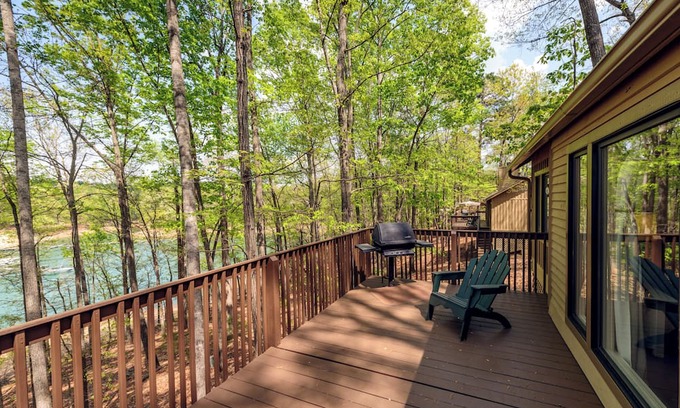 Buford Cabin | Lake Houses at Lanier Islands Resort