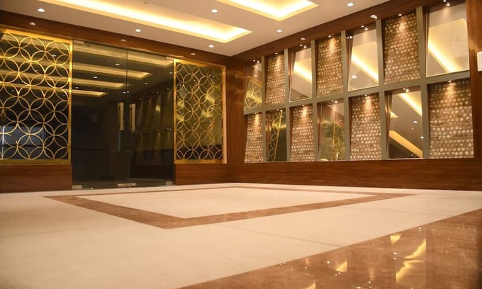 Balasore Hotel | Hotel LN Plaza