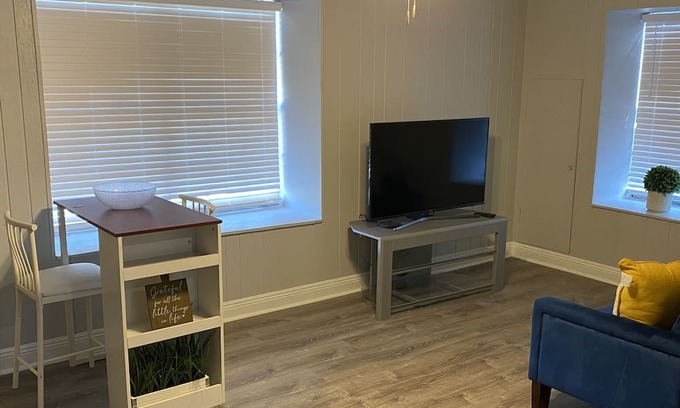 Old Aurora Apartment | Cozy 2nd Floor Apartment in Quiet Neighborhood