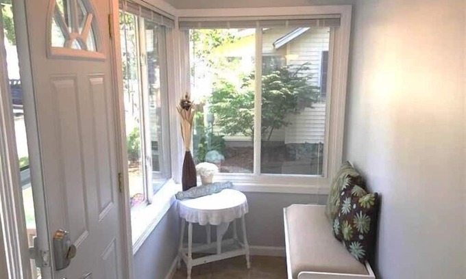 Elk Rapids Cottage | New - Cute Elk Rapids Cottage - close to Horse Show.